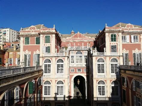 Museo di Palazzo Reale! A Palace Steeped in History and Artistic Splendor