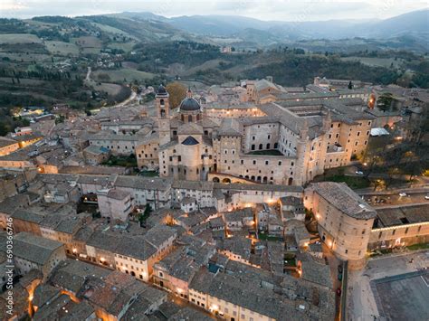 Villaggio Medievale di Urbino: Experience Ancient Times and Enchanting Architecture!